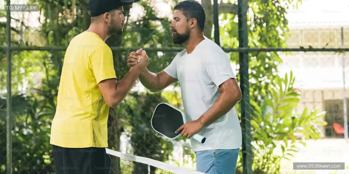 🏆冠军同款，周边好物助你闪耀赛场！